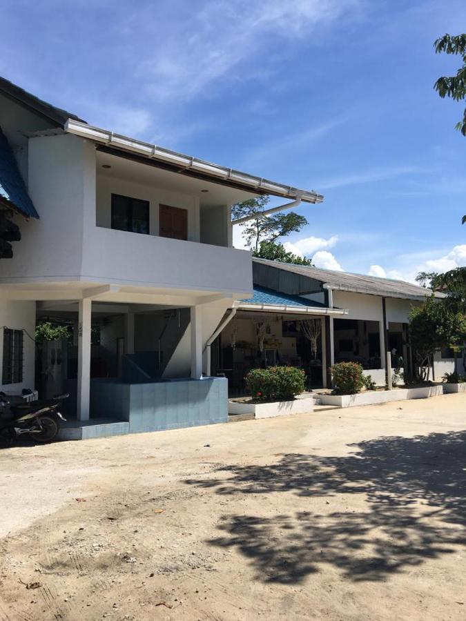 Pandan Goldcoast Holiday Villa Lundu Ngoại thất bức ảnh