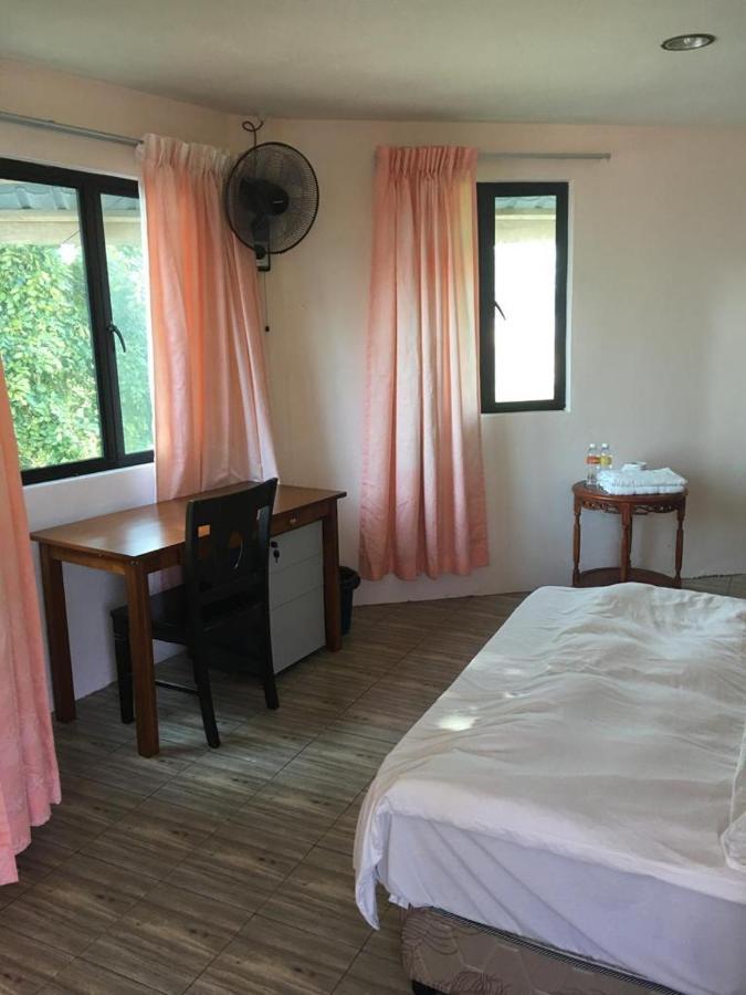 Pandan Goldcoast Holiday Villa Lundu Ngoại thất bức ảnh